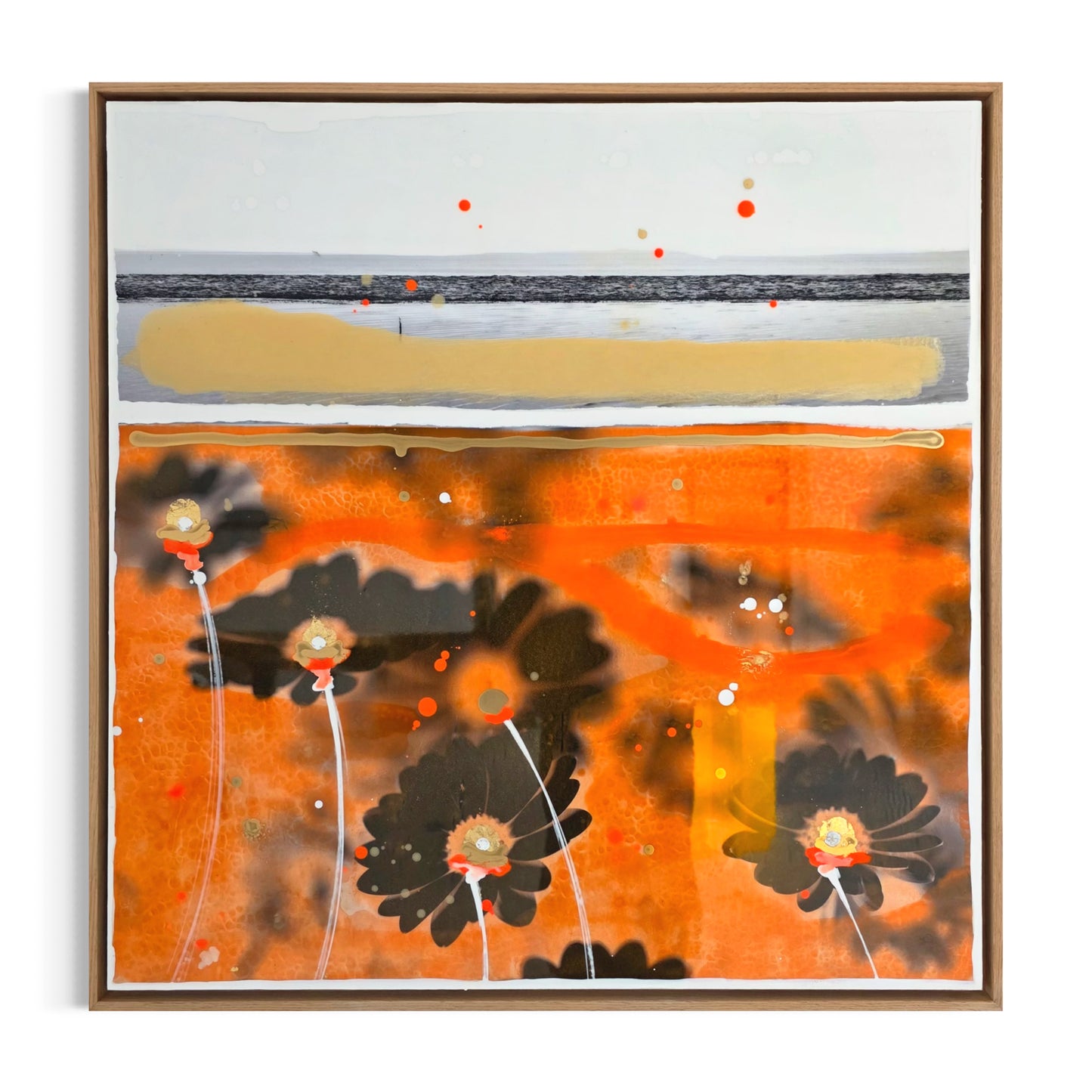 A silent line of bloom